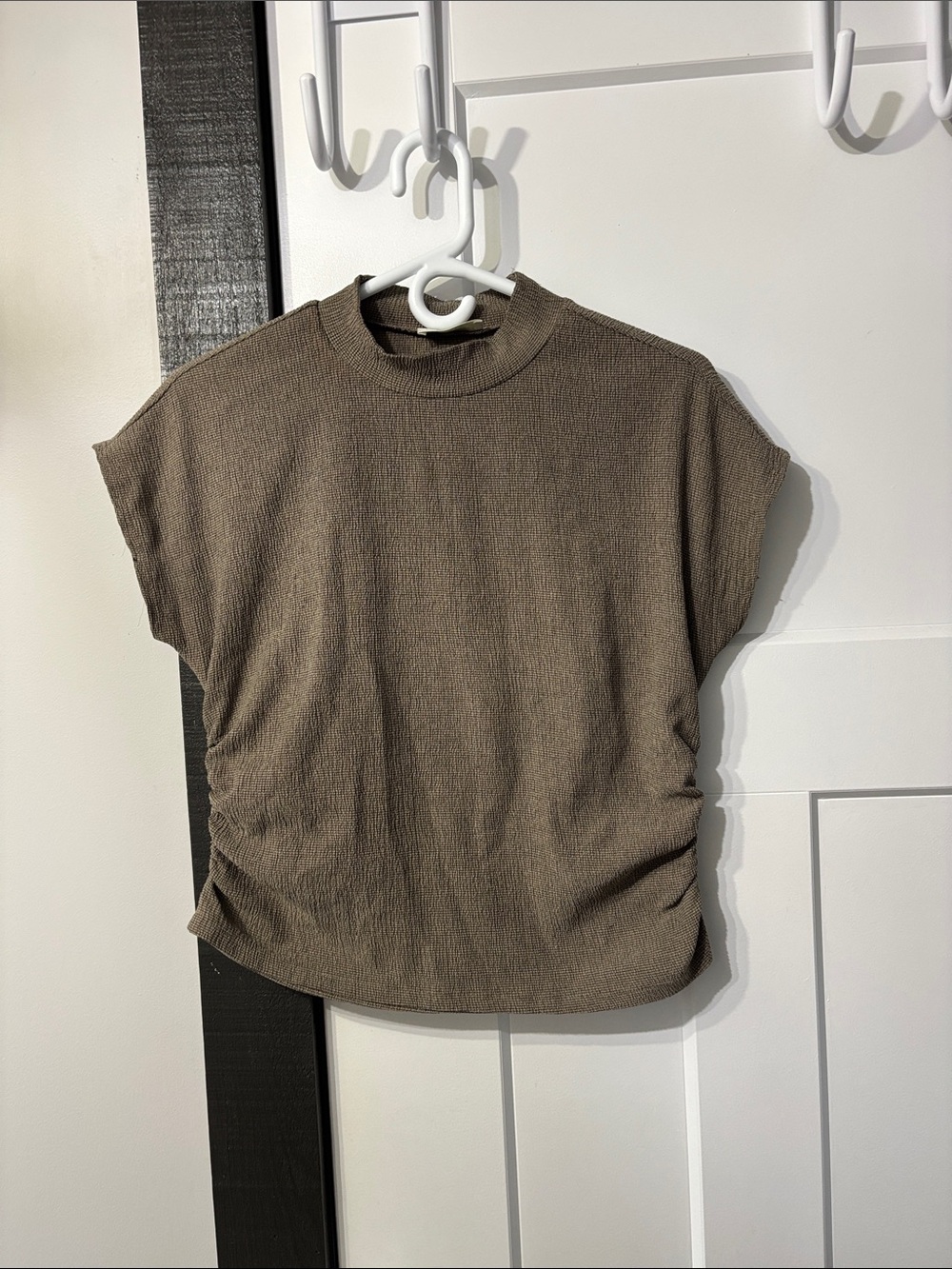 Suzy Shier Short Sleeve Mock Neck Top in Taupe